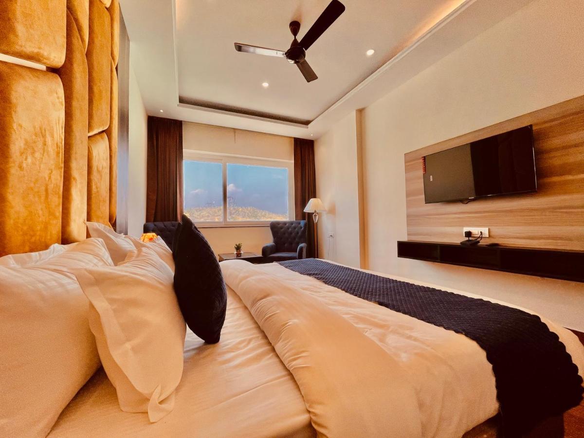 Ganges Blossam - A Four Star Luxury Hotel & Resort Haridwār Екстериор снимка
